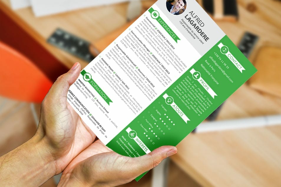 49+ Download Free Mockup Holding Paper&nbsp;Psd